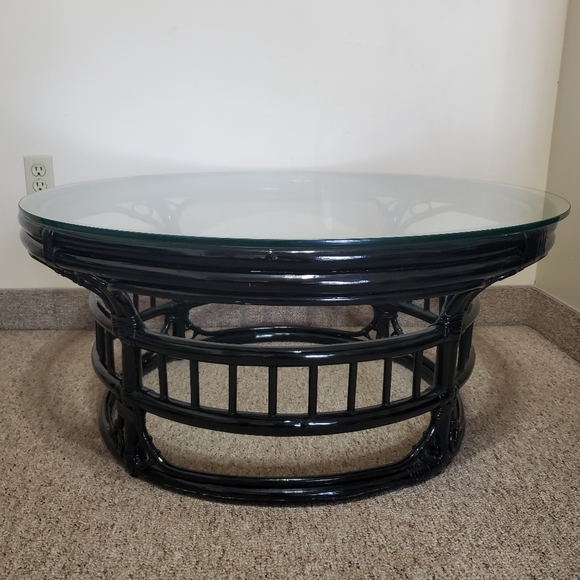 3 piece glass accent tables - Picture 7 of 8